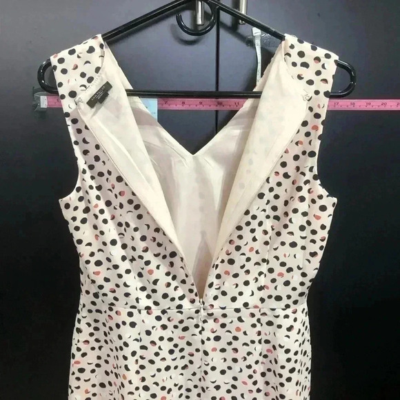 Ann Taylor Mini Dress,Tiered Ruffle Hem,V-Neck zipper back,Polka Dot,Lined,light - Picture 3 of 11